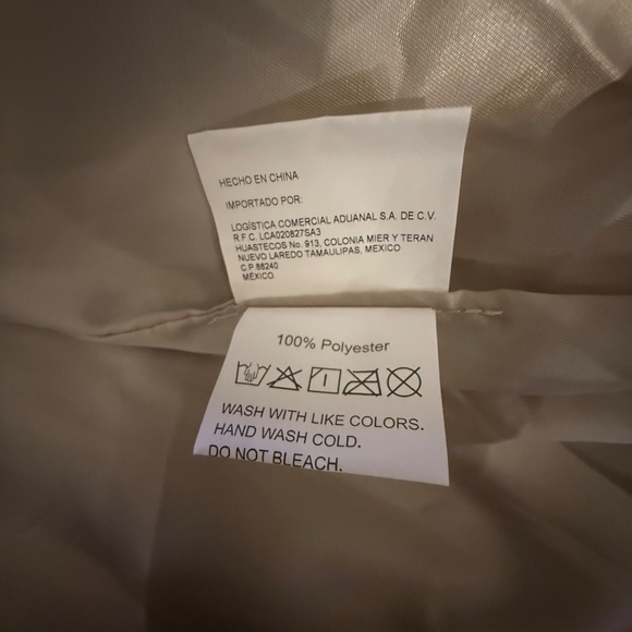 Women’s Faux Fur Hooded Jacket size M. NWT - Picture 9 of 10